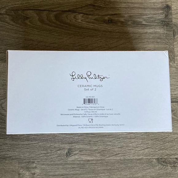 🟢mix and match 2 for $20🟢 Lilly Pulitzer Ceramic Mugs (set of 2) - Picture 5 of 5